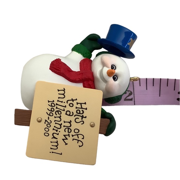 Vintage 1999 Hallmark Keepsake Ornament Millennium Snowman With Original Box - Picture 6 of 9